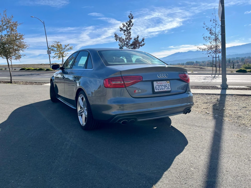 2013 Audi B8 S4 - Image 11 of 31