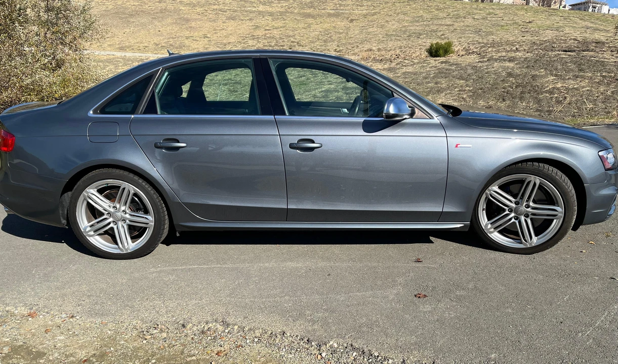 2013 Audi B8 S4 - Image 15 of 31