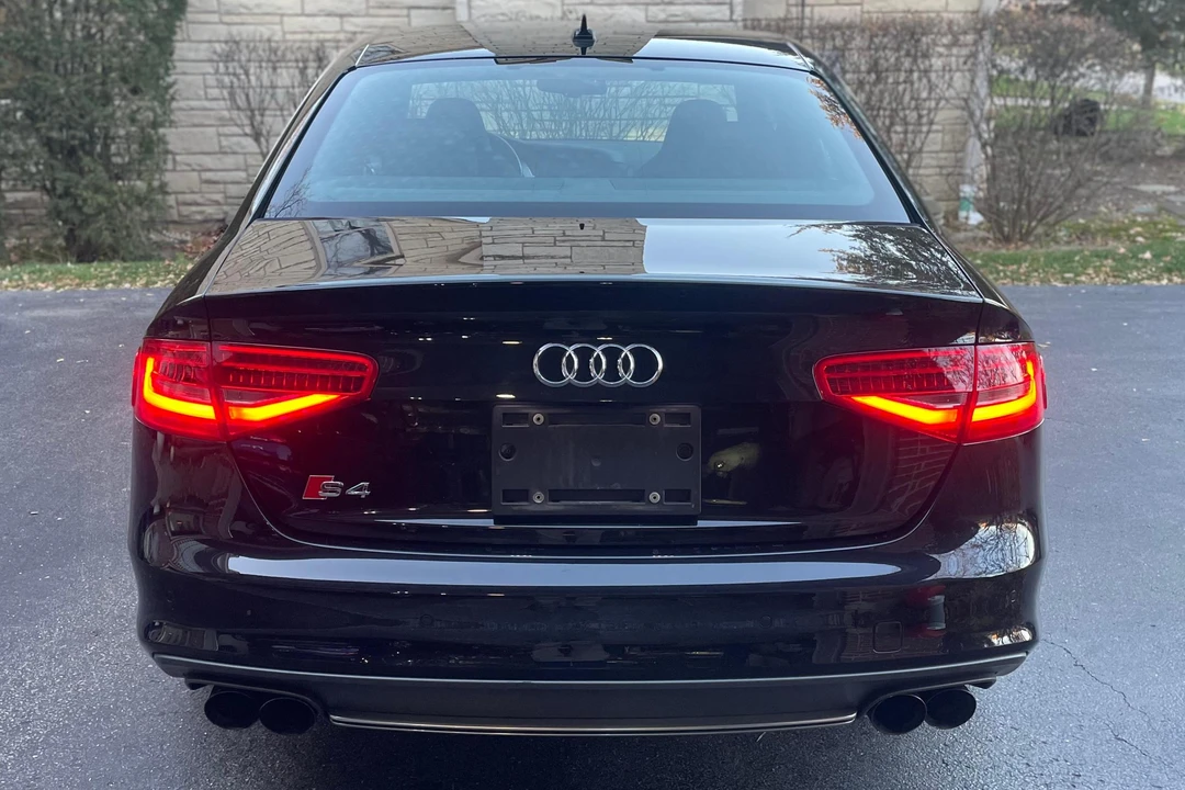2013 Audi B8 S4 - Image 5 of 31