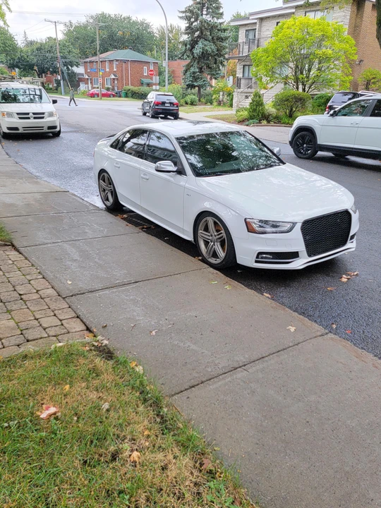 2013 Audi B8 S4 - Image 25 of 31