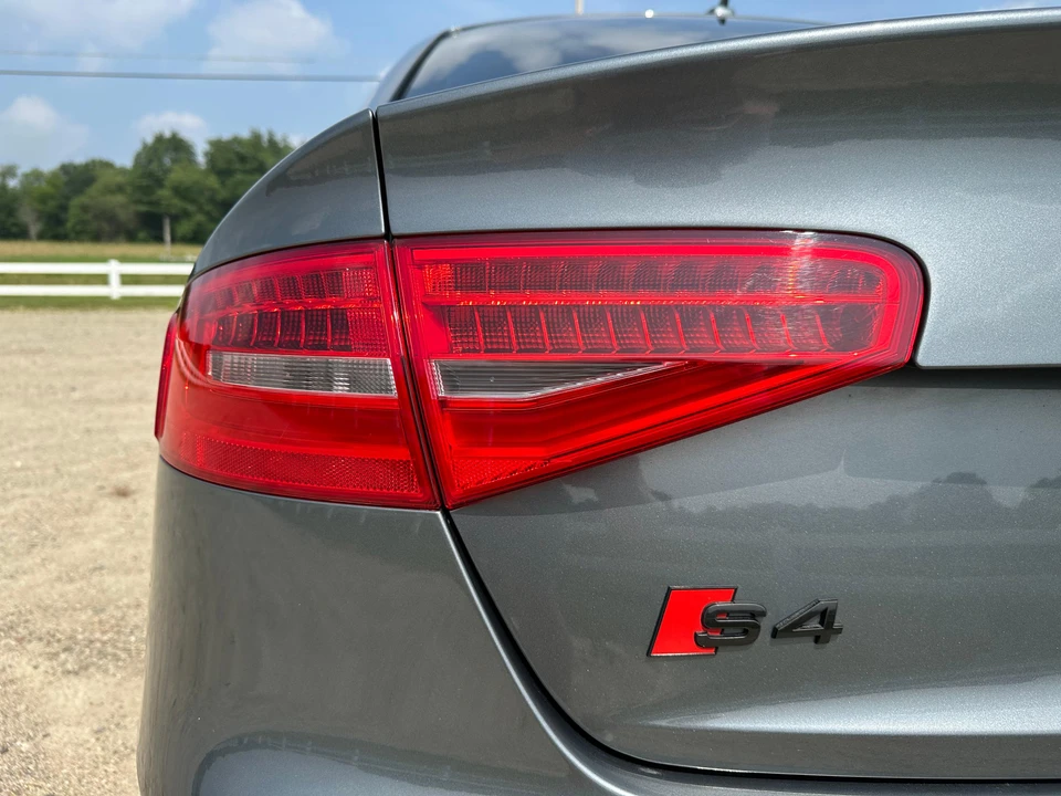 2013 Audi B8 S4 - Image 14 of 31