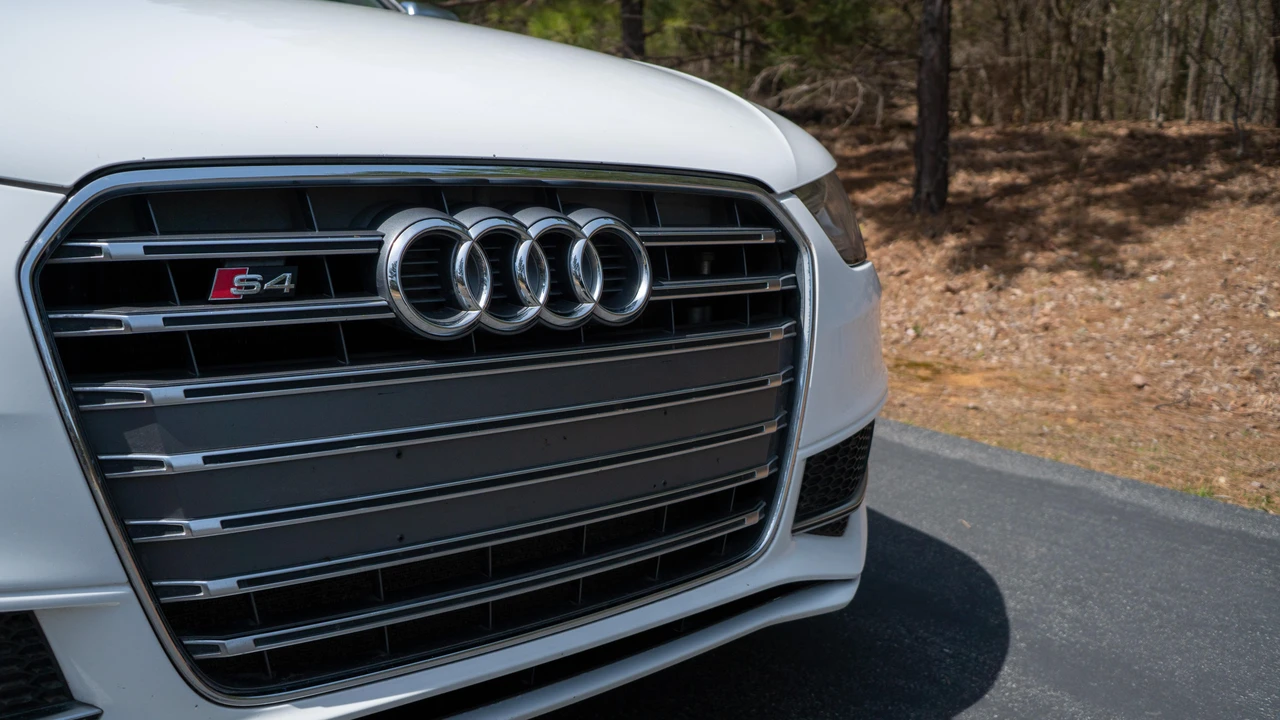 2013 Audi B8 S4 - Image 17 of 31