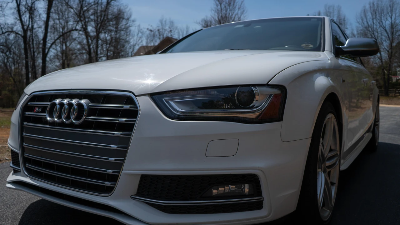 2013 Audi B8 S4 - Image 19 of 31