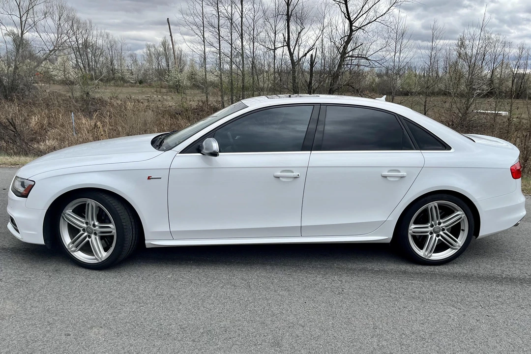 2013 Audi B8 S4 - Image 3 of 31