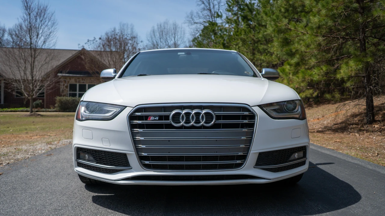 2013 Audi B8 S4 - Image 6 of 31