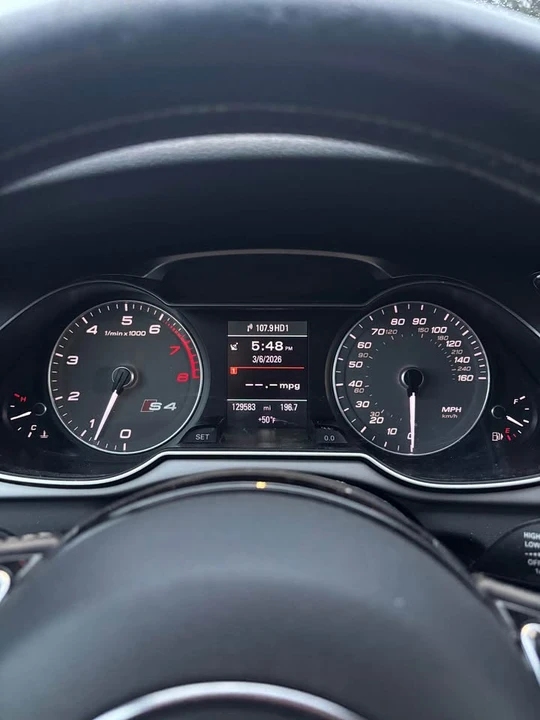 2013 Audi B8 S4 - Image 4 of 10
