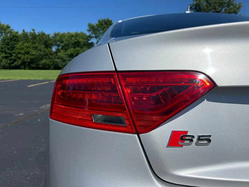 2013 Audi B8 S5 - Image 13 of 31