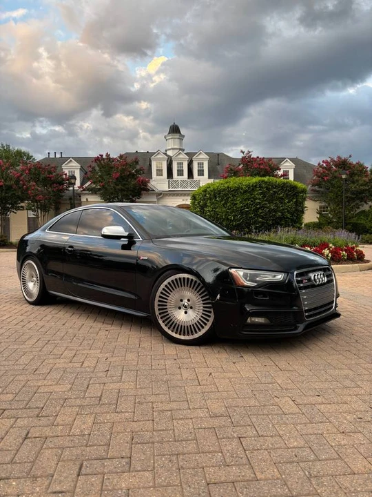 2013 Audi B8 S5 - Image 2 of 17