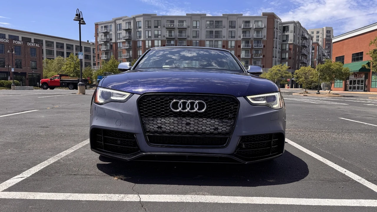 2013 Audi B8 S5 - Image 2 of 31