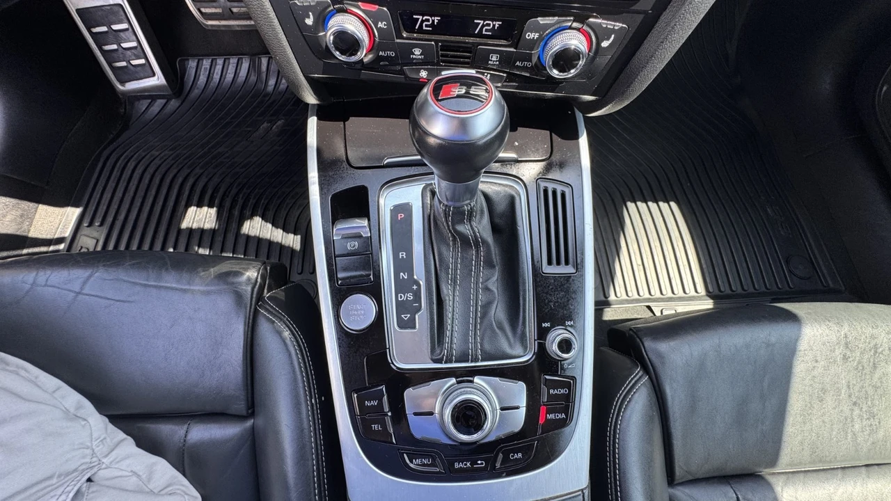 2013 Audi B8 S5 - Image 15 of 31