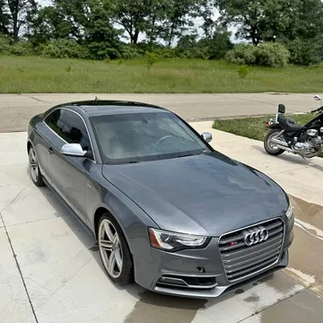 2013 Audi S5 Premium Plus Coupe 2D