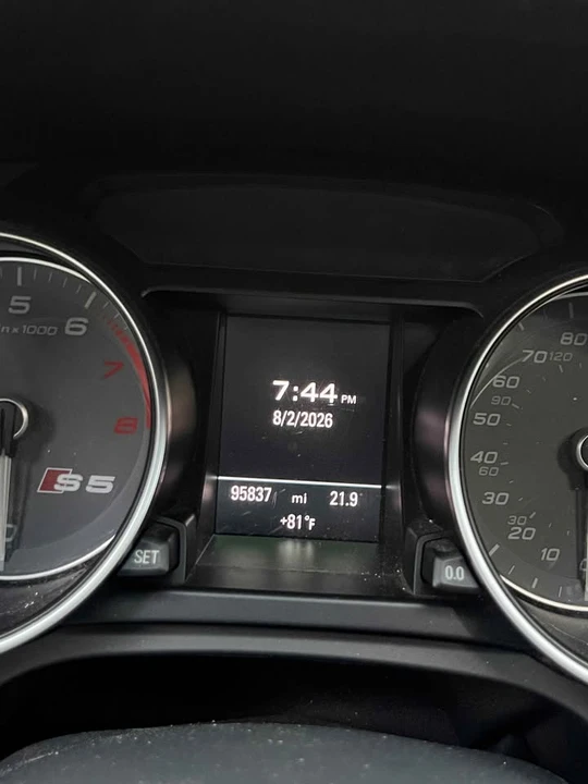 2013 Audi B8 S5 - Image 8 of 13