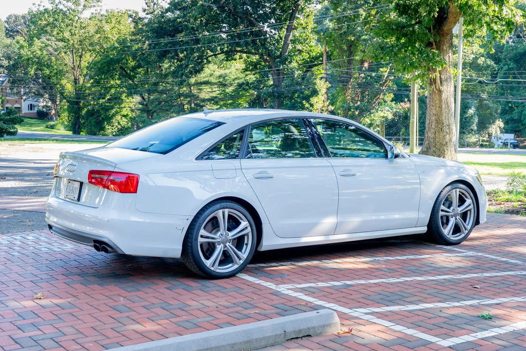 2013 Audi C7 S6 - Image 10 of 31