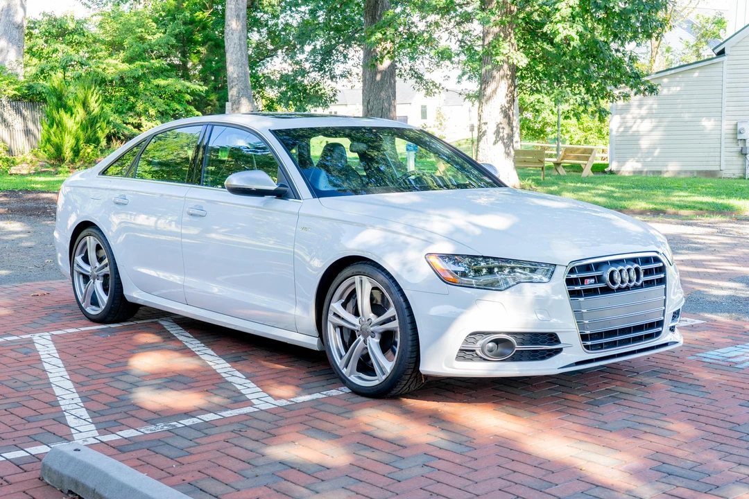 2013 Audi C7 S6 - Image 13 of 31