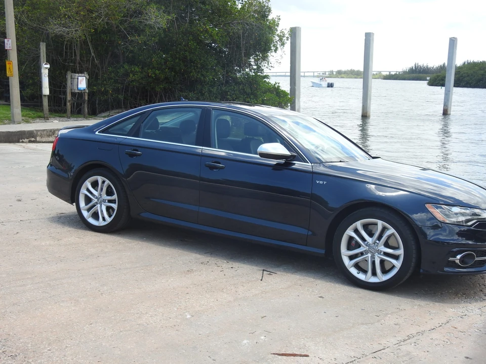 2013 Audi C7 S6 - Image 12 of 31