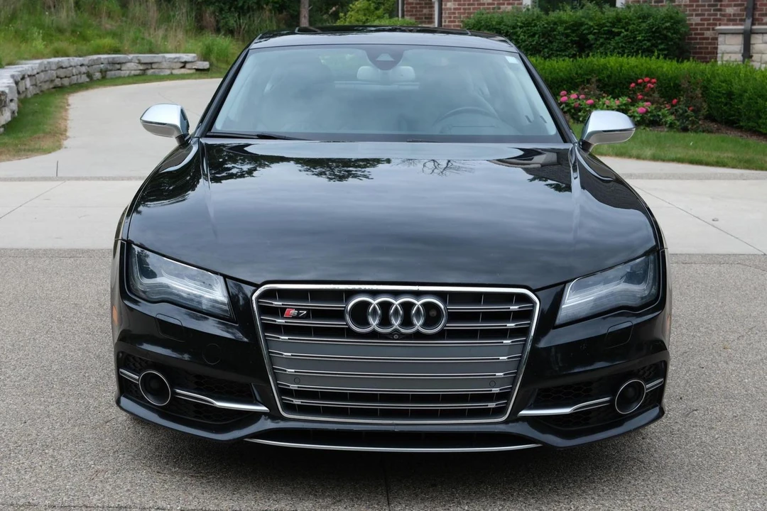 2013 Audi C7 S7 - Image 2 of 31