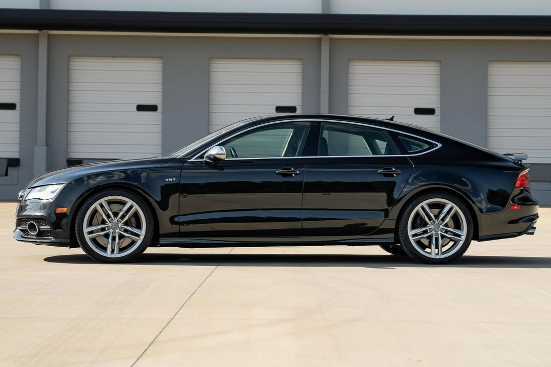 2013 Audi C7 S7 - Image 3 of 31