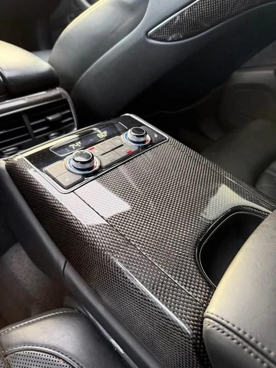 2013 Audi D4 S8 - Image 5 of 14