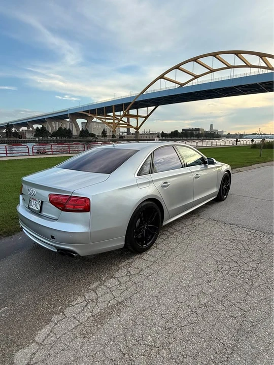 2013 Audi D4 S8 - Image 12 of 14