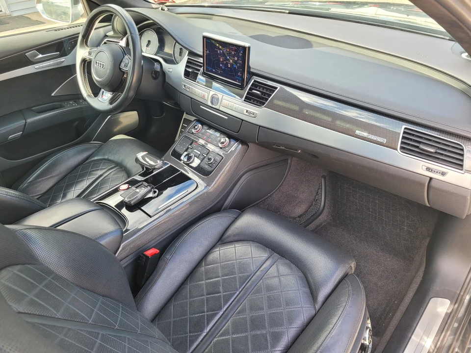 2013 Audi D4 S8 - Image 31 of 31