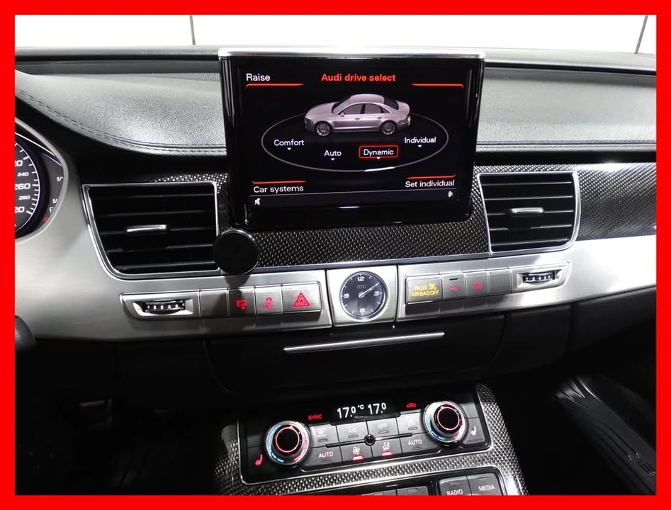 2013 Audi D4 S8 - Image 13 of 20