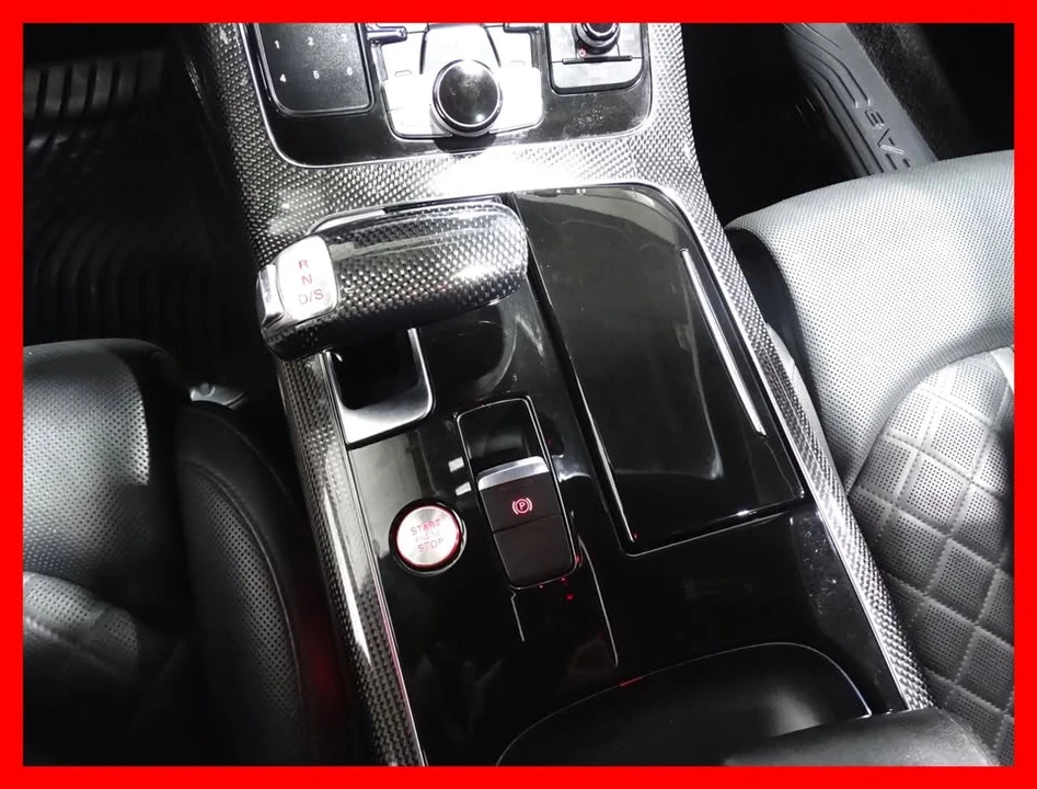 2013 Audi D4 S8 - Image 16 of 20