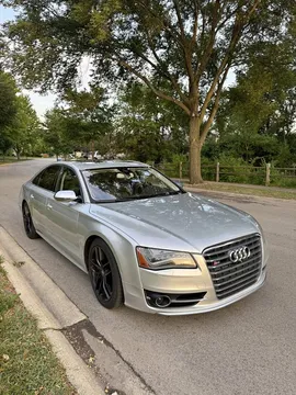 2013 Audi S8 4.0T Quattro