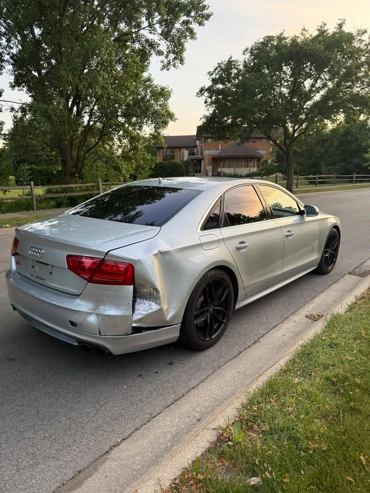 2013 Audi D4 S8 - Image 6 of 20