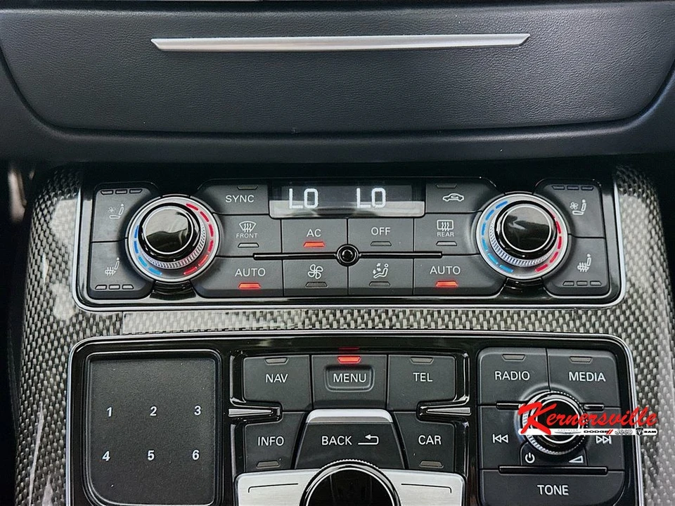 2013 Audi D4 S8 - Image 18 of 24