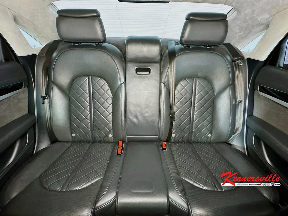 2013 Audi D4 S8 - Image 13 of 24