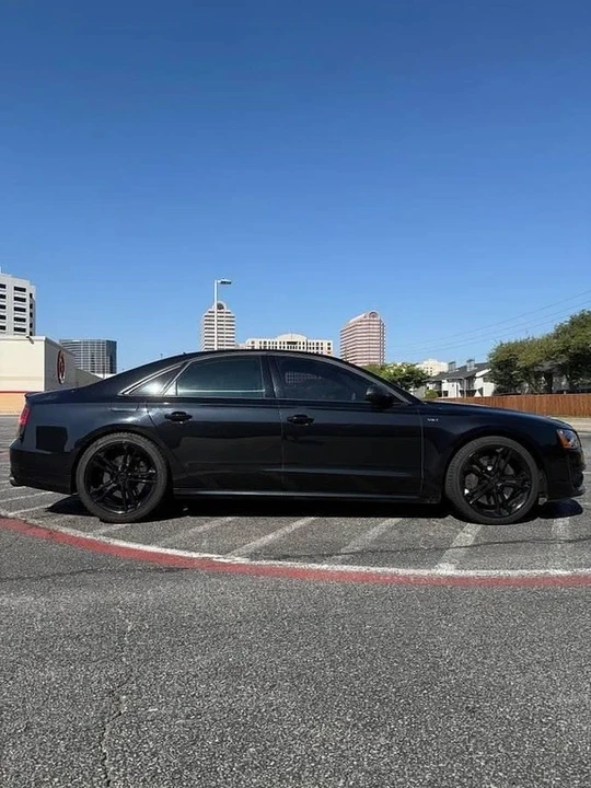 2013 Audi D4 S8 - Image 3 of 5