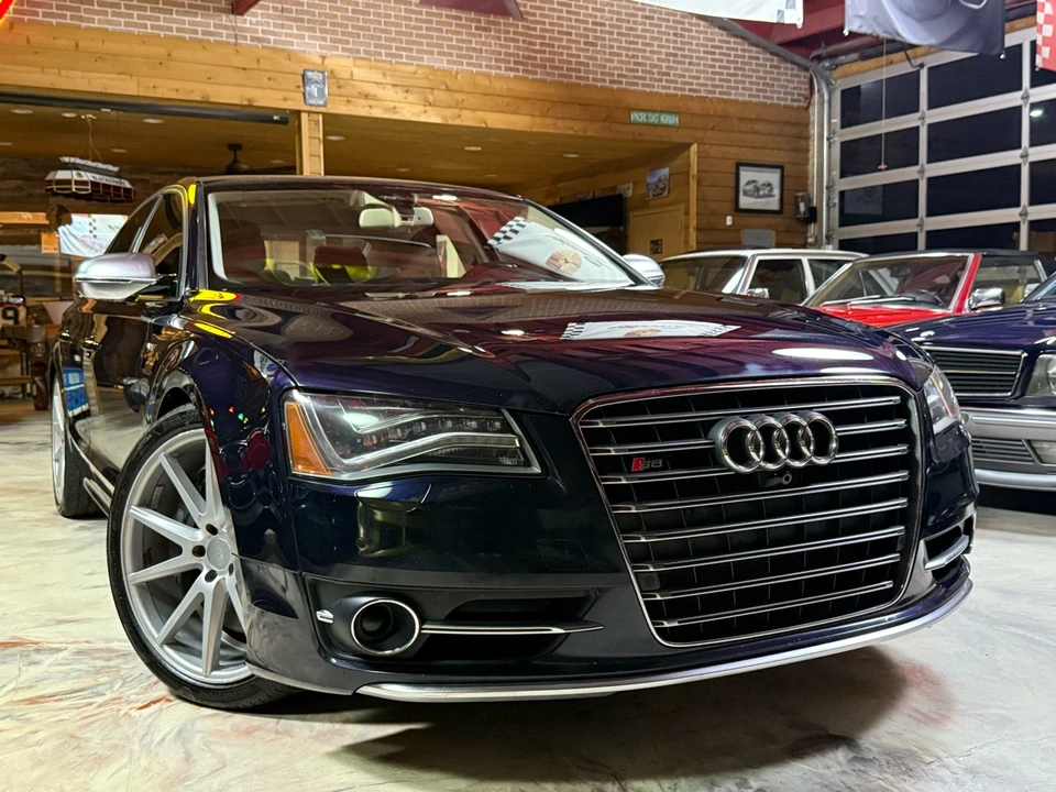 2013 Audi D4 S8 - Image 3 of 21