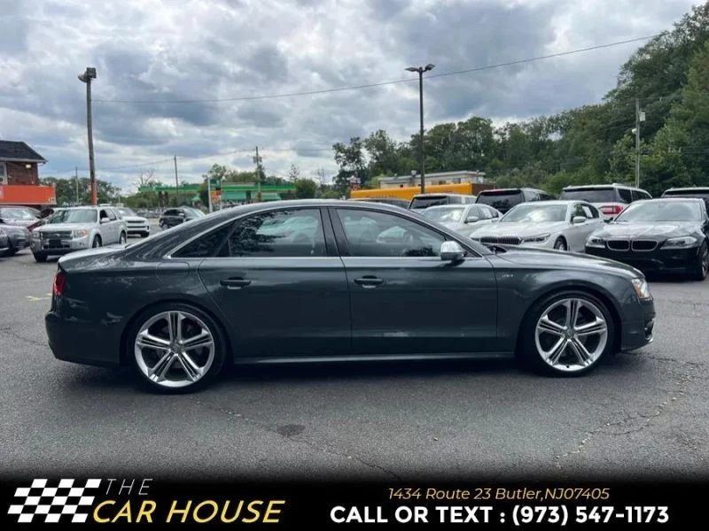 2013 Audi D4 S8 - Image 12 of 12