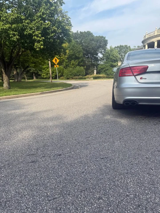2013 Audi D4 S8 - Image 3 of 13