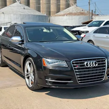 2013 Audi S8 Plus Sedan 4D