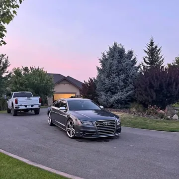 2013 Audi S8 Plus Sedan 4D