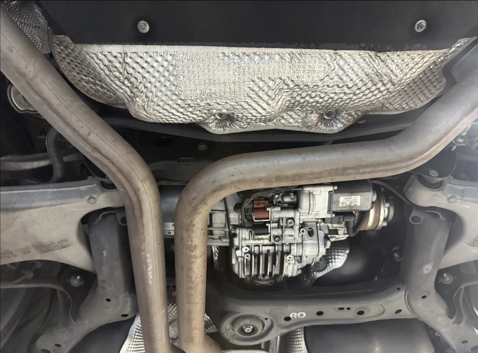 2013 Audi D4 S8 - Image 20 of 21