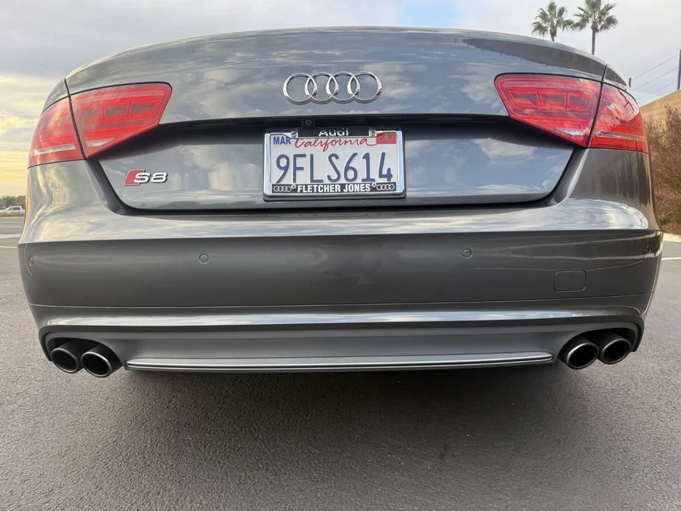 2013 Audi D4 S8 - Image 5 of 21