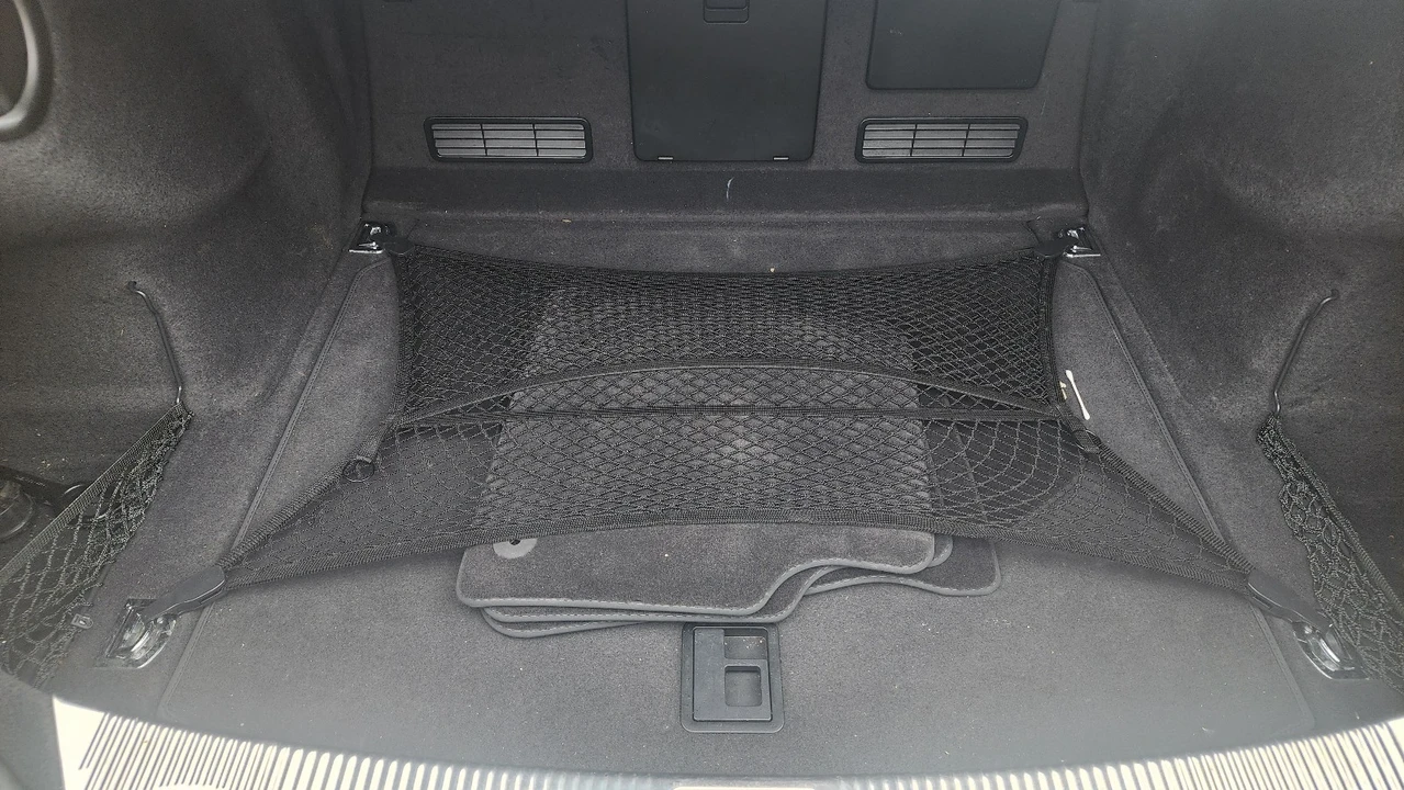 2013 Audi D4 S8 - Image 12 of 20