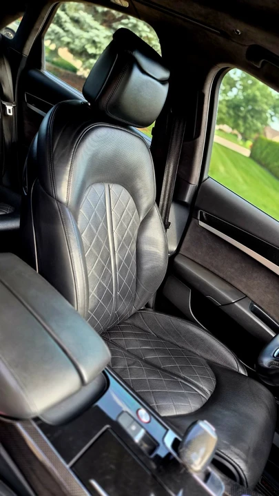 2013 Audi D4 S8 - Image 16 of 31