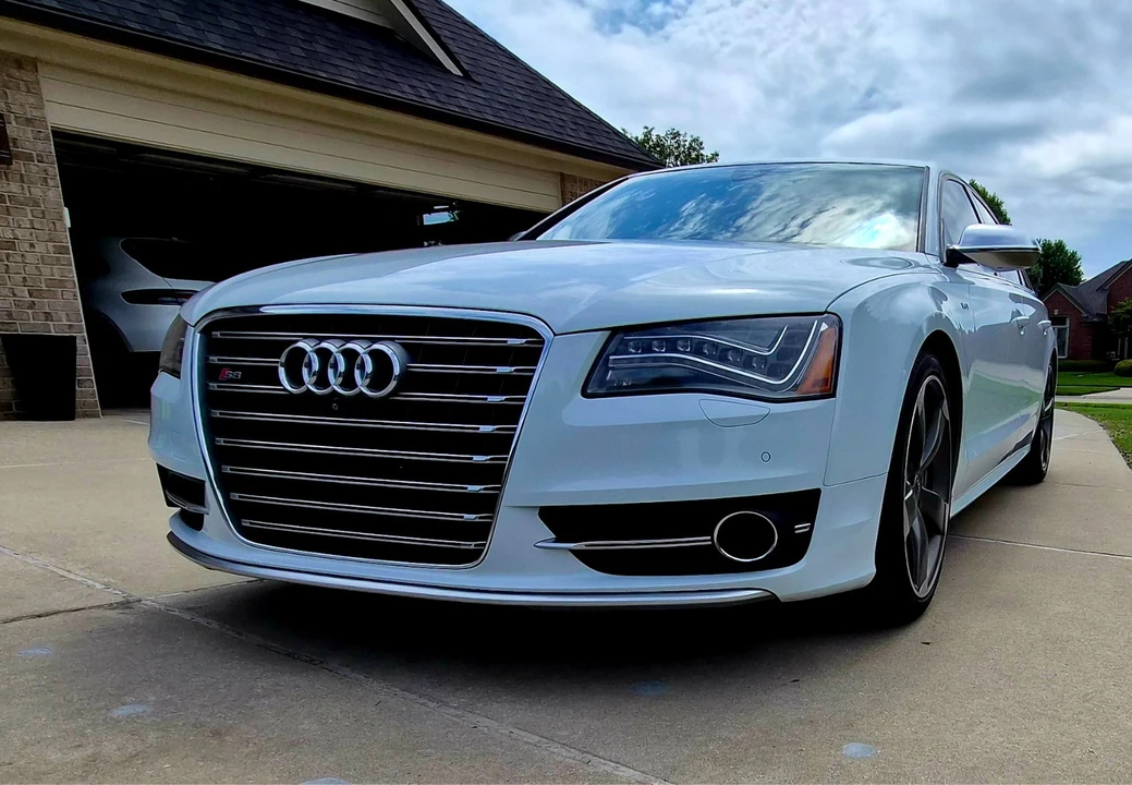 2013 Audi D4 S8 - Image 7 of 31