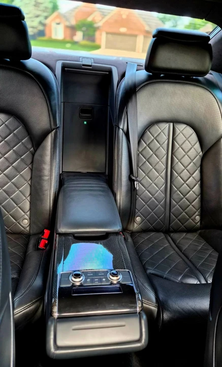 2013 Audi D4 S8 - Image 15 of 31