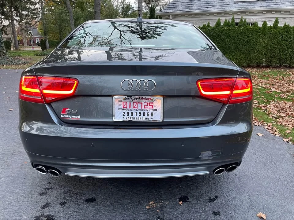 2013 Audi D4 S8 - Image 3 of 6