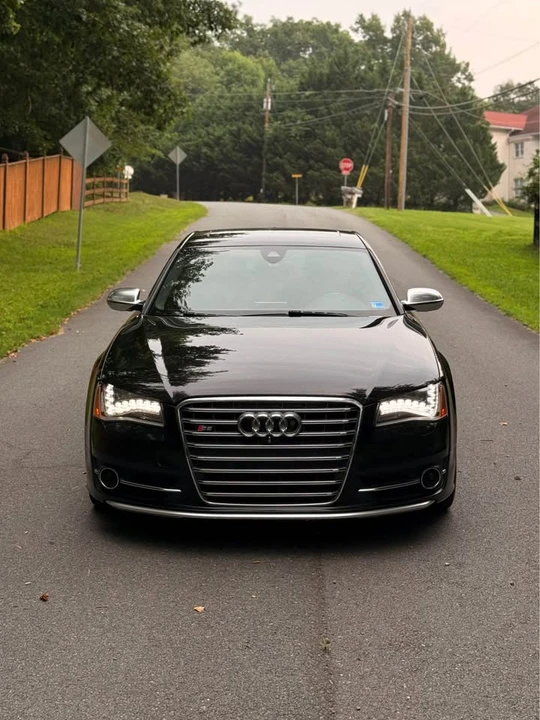 2013 Audi D4 S8 - Image 2 of 14