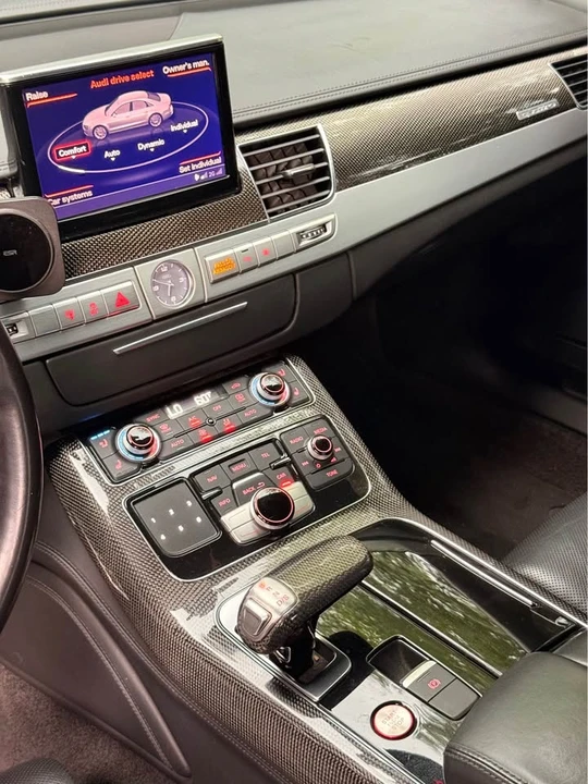 2013 Audi D4 S8 - Image 14 of 14