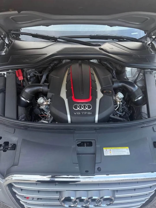 2013 Audi D4 S8 - Image 10 of 10