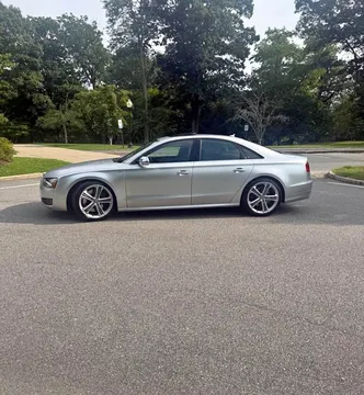 2013 Audi S8 Quattro Sedan 4D