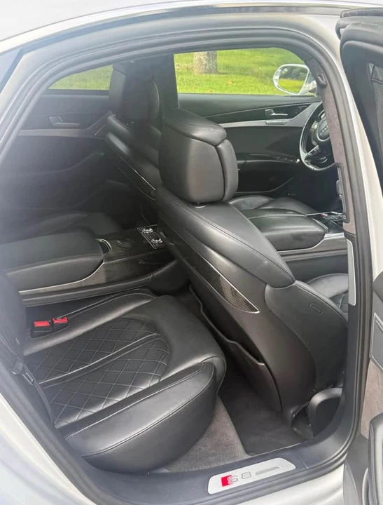 2013 Audi D4 S8 - Image 9 of 10