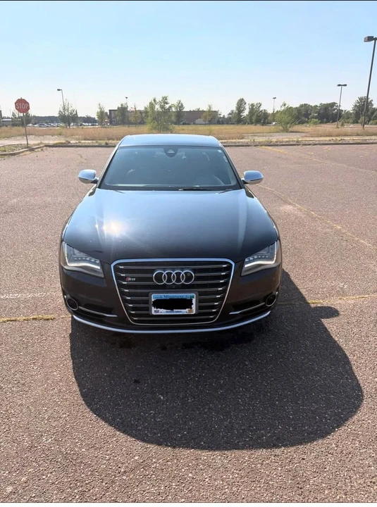 2013 Audi D4 S8 - Image 2 of 7