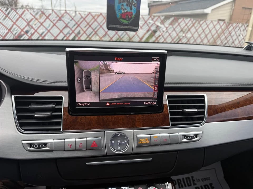2013 Audi D4 S8 - Image 12 of 19